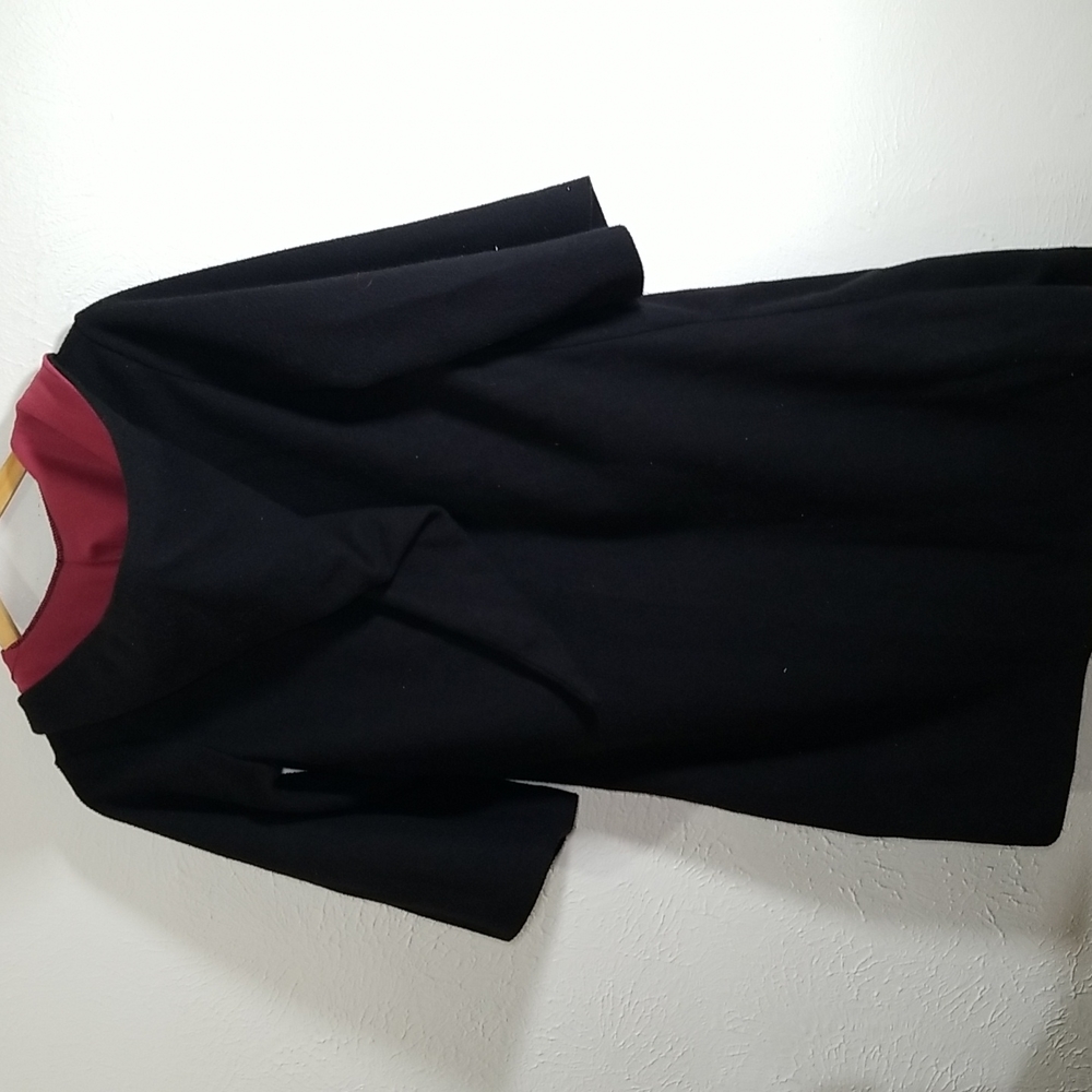 Harry Potter Gryffindor Robe Size M (8 - 10) Costume - Picture 3 of 8